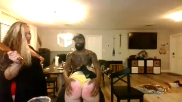 Houseparty386 05-11-2021 XXX 